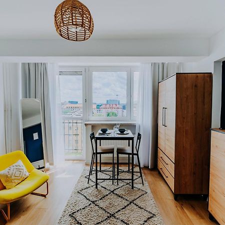 Komfortowy Apartament W Centrum Wroclawia エクステリア 写真